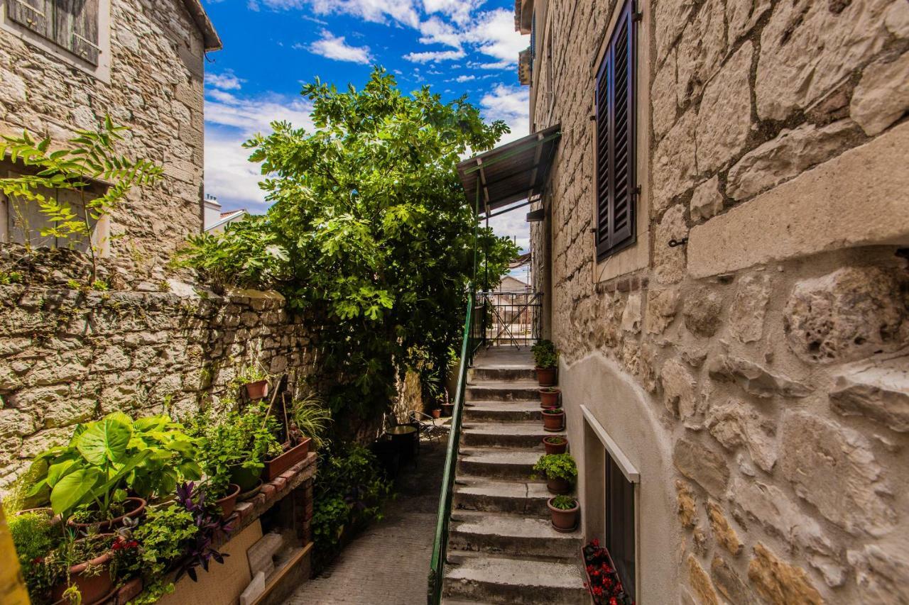 Apartment Smile Lux With View Spalato Esterno foto